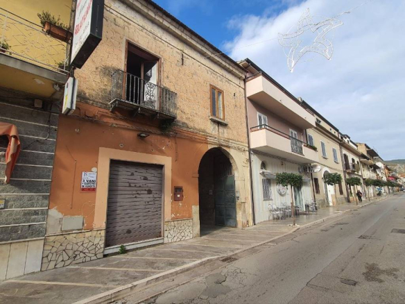Terratetto unifamiliare via Regina Elena, Centro, Bellona